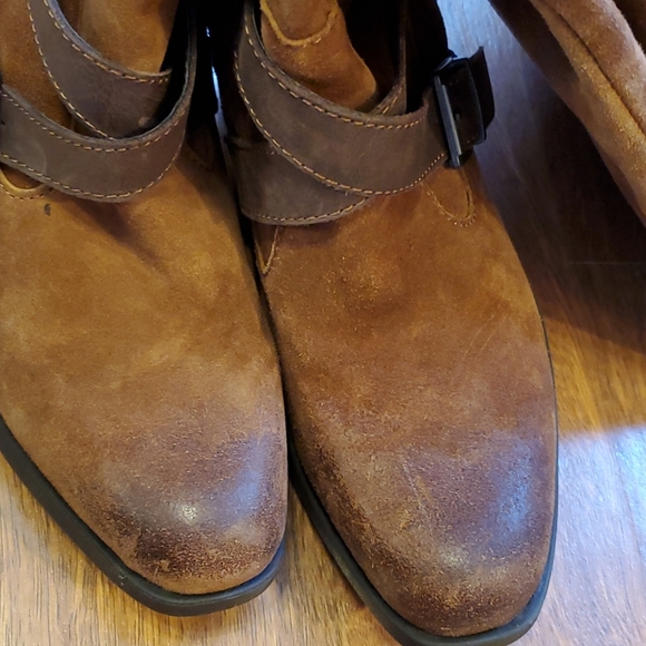 Dakota BOC by Born distressed brown suede riding boots size 8 - Picture 13 of 13